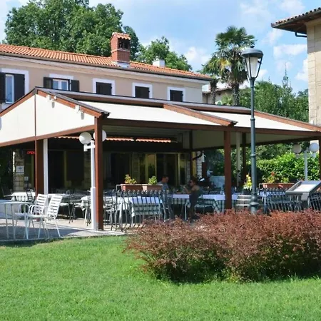 Apartment Knezgrad *